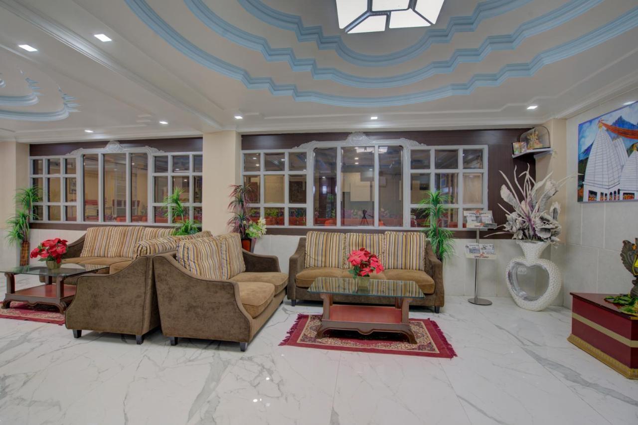 Hotel Mahadev Palace Деогарх Экстерьер фото