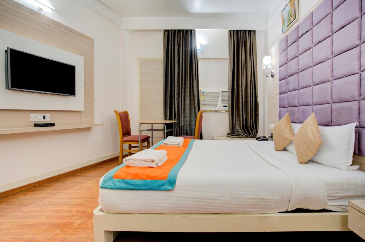 Hotel Mahadev Palace Деогарх Экстерьер фото