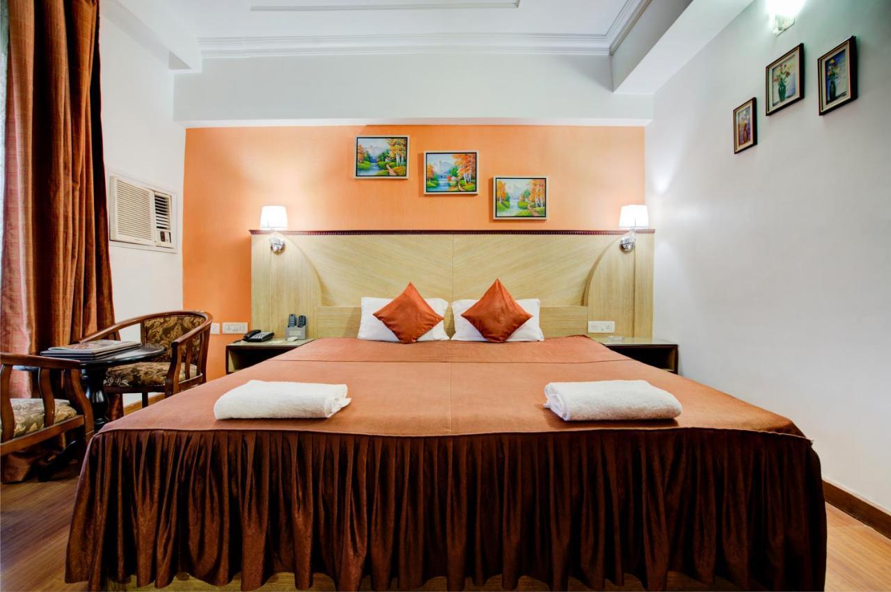 Hotel Mahadev Palace Деогарх Экстерьер фото