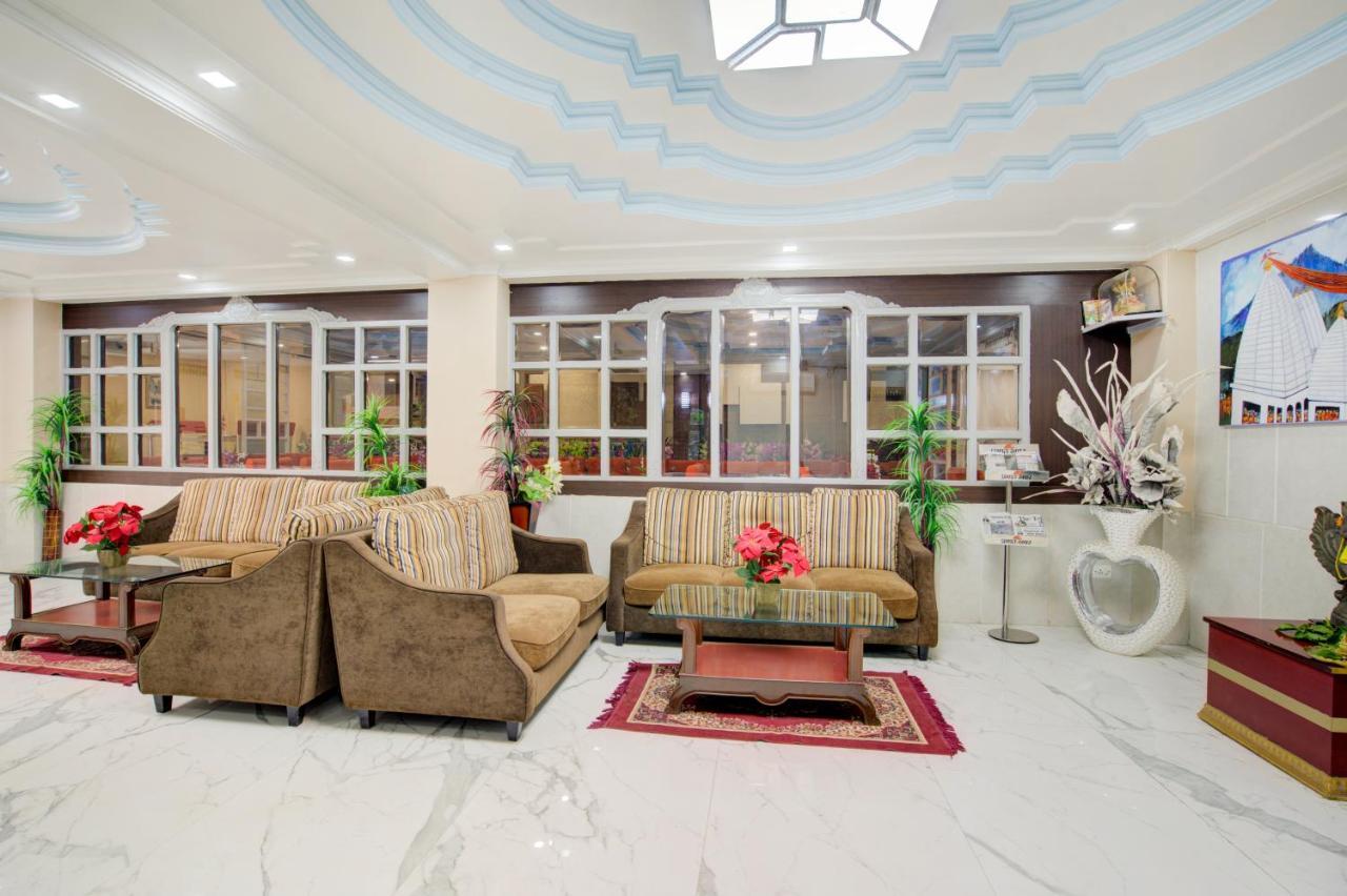 Hotel Mahadev Palace Деогарх Экстерьер фото