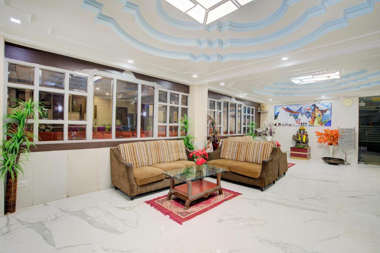 Hotel Mahadev Palace Деогарх Экстерьер фото